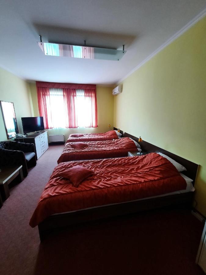 Motel Tiron Kakanj Екстер'єр фото