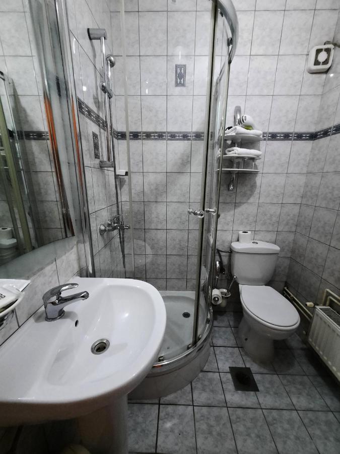 Motel Tiron Kakanj Екстер'єр фото