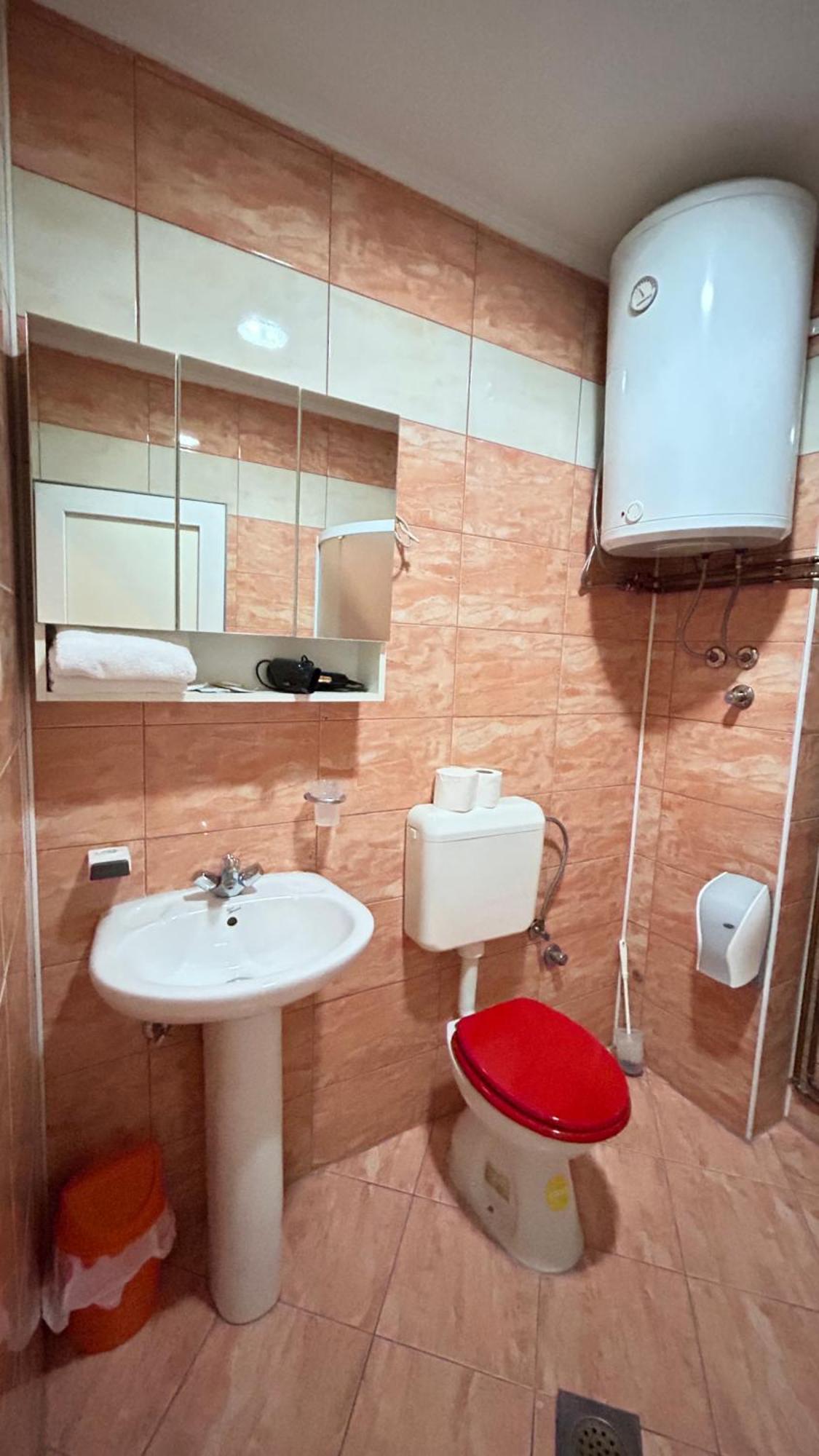 Motel Tiron Kakanj Екстер'єр фото