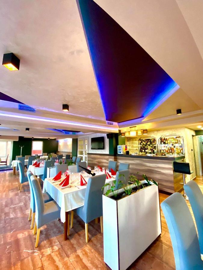Motel Tiron Kakanj Екстер'єр фото