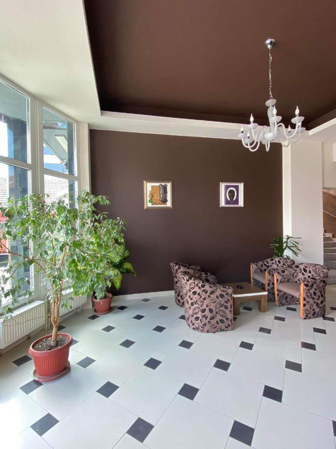 Motel Tiron Kakanj Екстер'єр фото