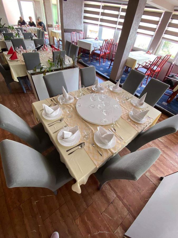 Motel Tiron Kakanj Екстер'єр фото